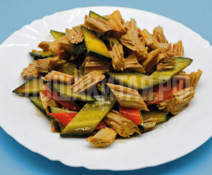 210 Салат Соевое мясо с овощами 400\600г